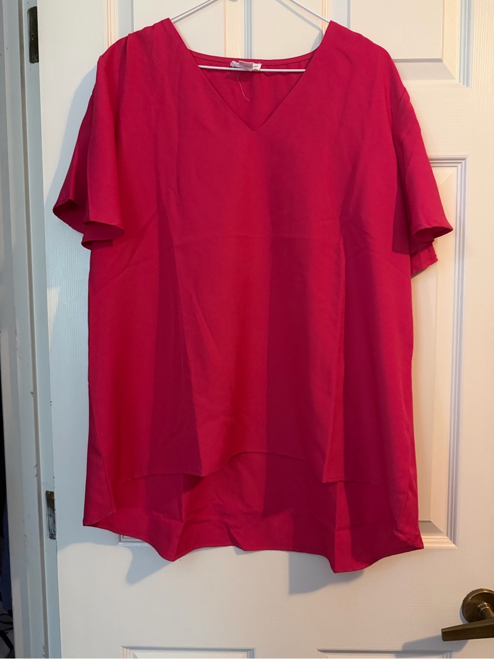 Chic Soul V-Neck Short Flutter Sleeve Blouse - Fuchsia